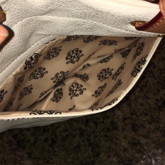 Jessica Simpson Purse - Picture 2 of 3