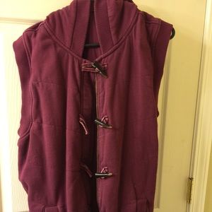 Maurice's hooded zip/button vest. 3x