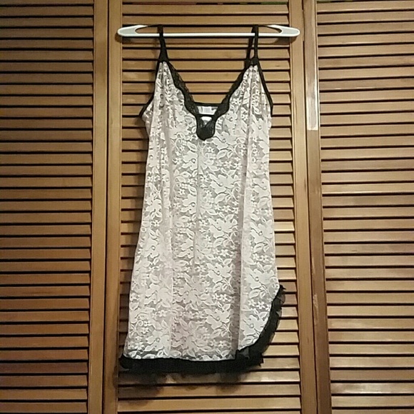 ⭕Light pink lace lingerie BNWOT⭕