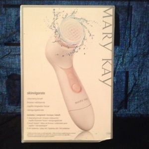 SkinVigorate Cleaning Brush