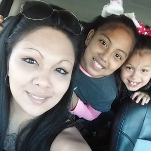 Meet your Posher, Evangelina