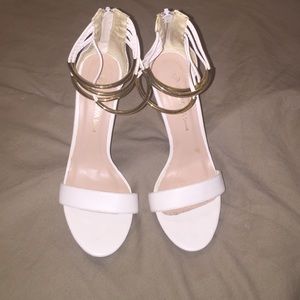 Lola Shoetique white heels