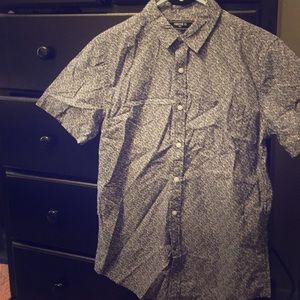 Men's forever 21 button up