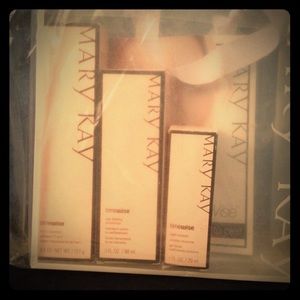 Time wise miracle set (combination/ oily)