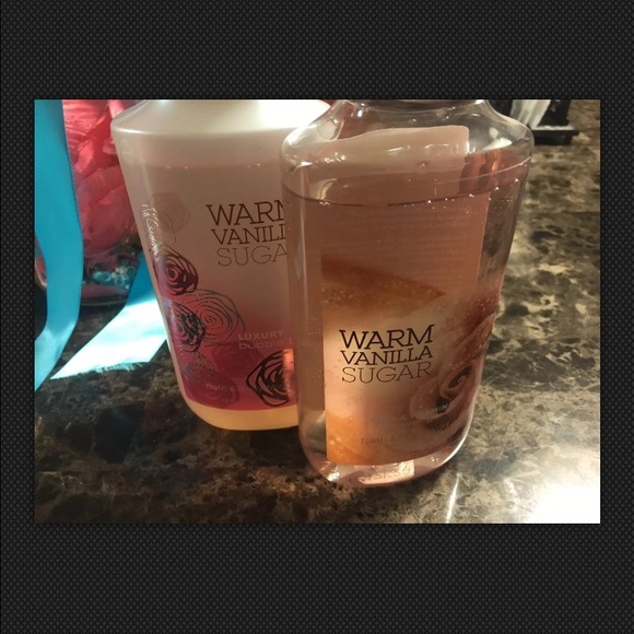 Bath & Body Works: Warm Vanilla Sugar Bundle! - Picture 2 of 3