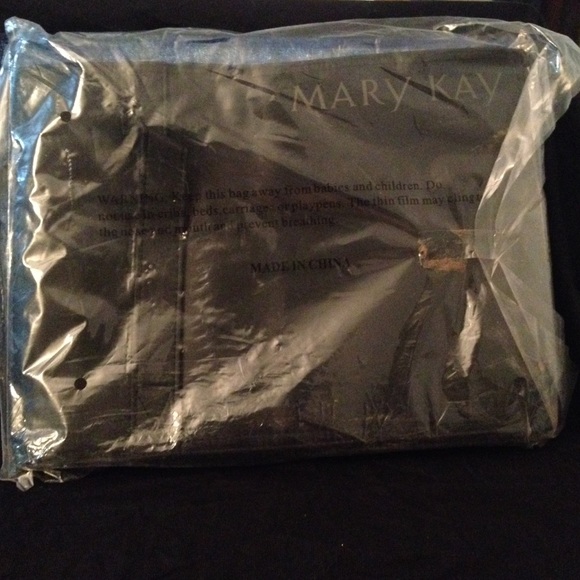 Mary Kay Bags Mary Kay Travel Roll Up Bag Poshmark