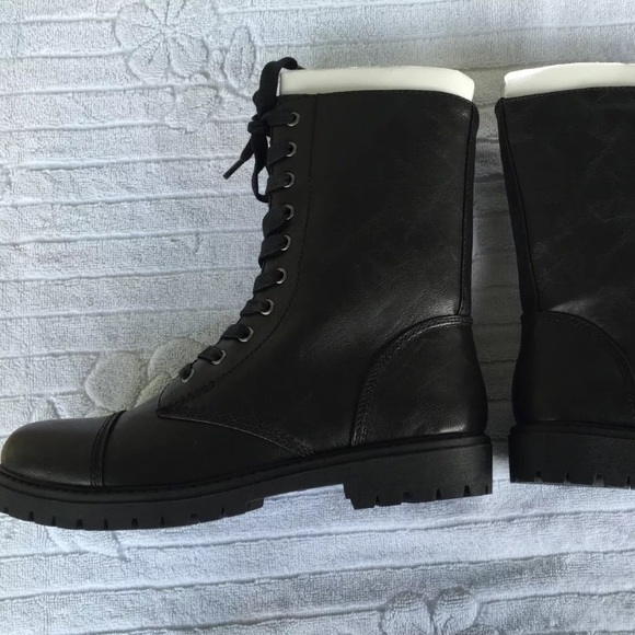 NEW STEVE MADDEN MADDEN GIRL REXX LACE UP BOOTS - Picture 3 of 3