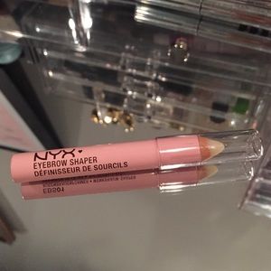 NYX Brow Shaper