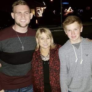 Meet your Posher, Carolyn