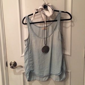 Chambray light jean tank