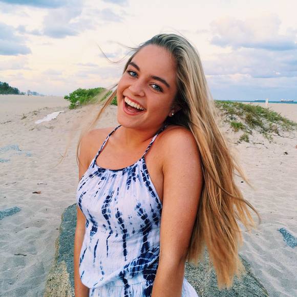 Meet your Posher, Ally