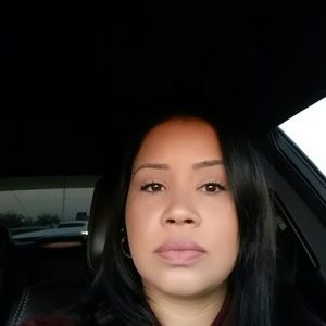 Meet your Posher, Yvonne