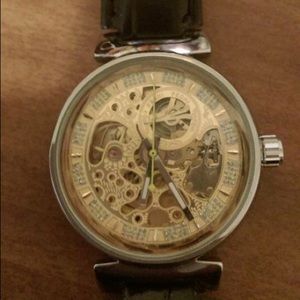 Beautiful men's skeleton watch