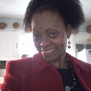 Meet your Posher, Cassandra