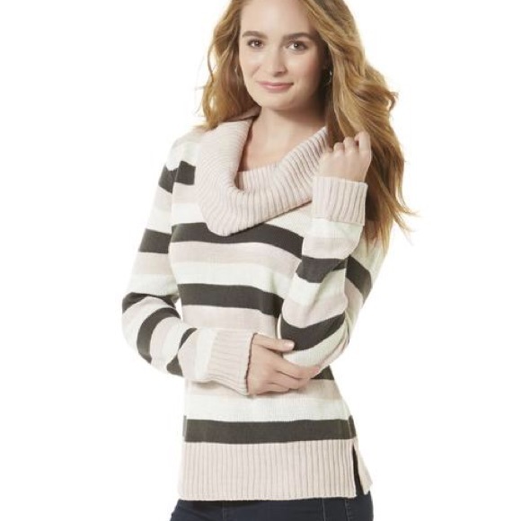 🆕😍 Cowl neck stripe sweater - Picture 1 of 1