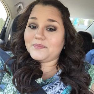 Meet your Posher, Jamie