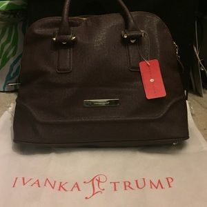❗️AUTHENTIC❗️ Ivanka Trump Ava Dome Satchel