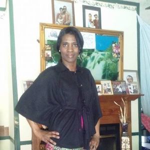 Meet your Posher, Beverly