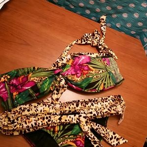 Victorias Secret Wild Bandaeu Bikini XS Top Bottom