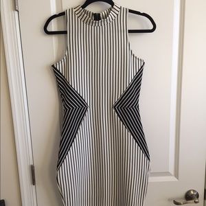 🎀 Striped black and white midi dress👗