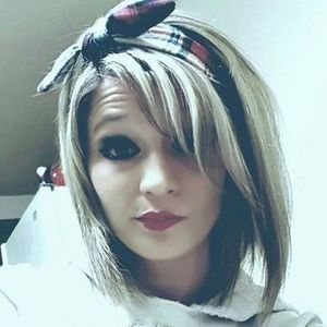 Meet your Posher, Paige