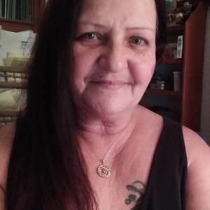 Meet your Posher, Carmella