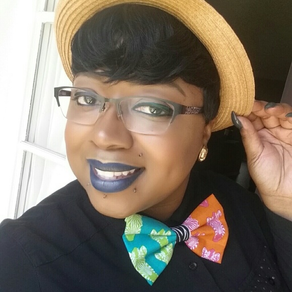 Custom Made Bowtie Pin - Picture 2 of 2