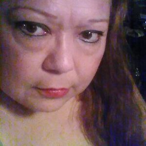 Meet your Posher, Angie