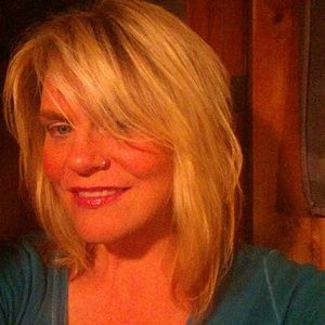 Meet your Posher, Stacey