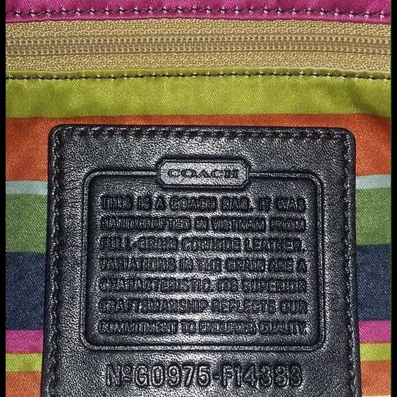 Coach purse - Picture 2 of 4