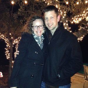 Meet your Posher, Lora