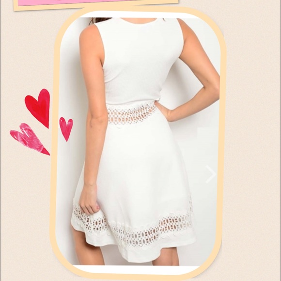 FRESH CROCHET DRESS IN WHITE - Picture 3 of 3