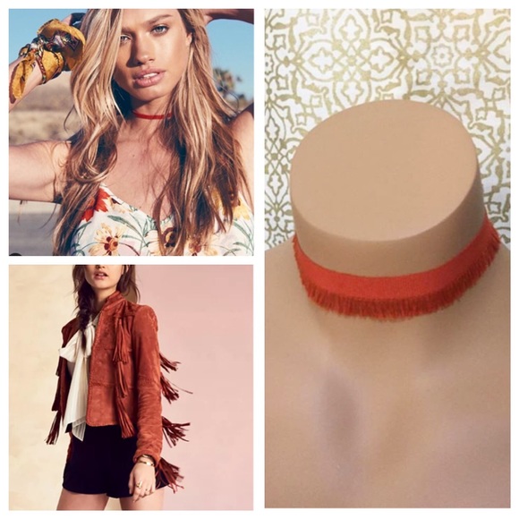 Fringe choker