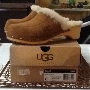 UGG Kalie clogs, size 8