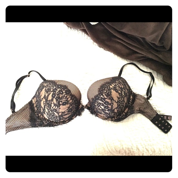 Very Sexy Push-Up 32 DD