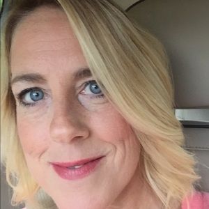 Meet your Posher, Connie