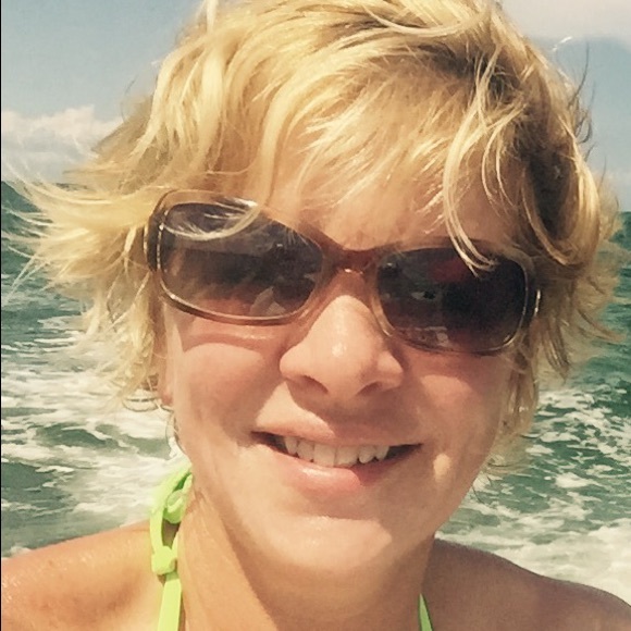 Meet your Posher, Kada - Picture 1 of 1