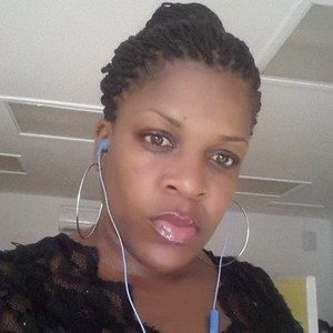 Meet your Posher, Fifi