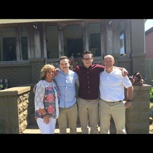 Meet your Posher, Angie