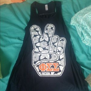 Phi Sig peace sign shirt size s