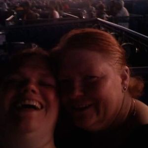 Meet your Posher, Lewisgrace