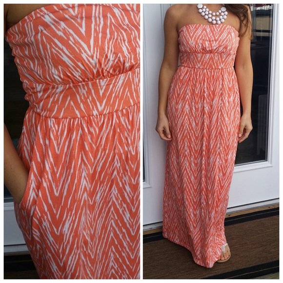 🔺CLEARANCE🔺Orange/Ivory maxi dress - Picture 3 of 3