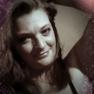 Meet your Posher, Connie