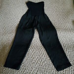 Black maternity dress pants-jogger style