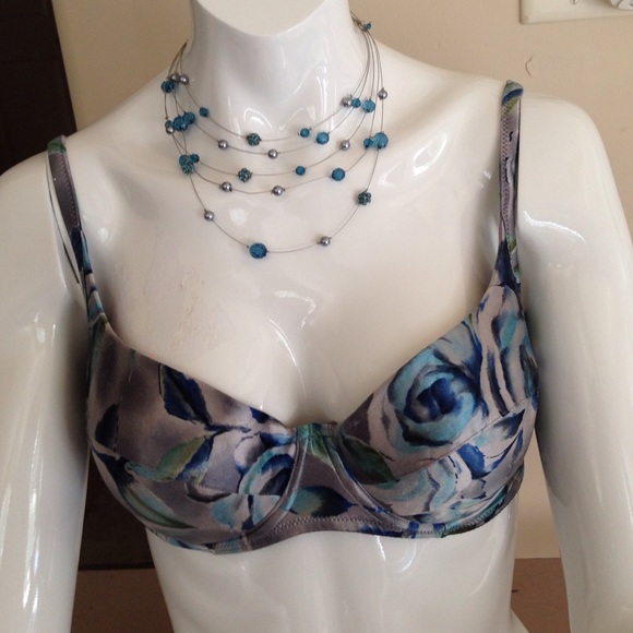 Victoria's Secret Other - 🎀💥Victoria's Secret lightly padded Bra🎉🎊