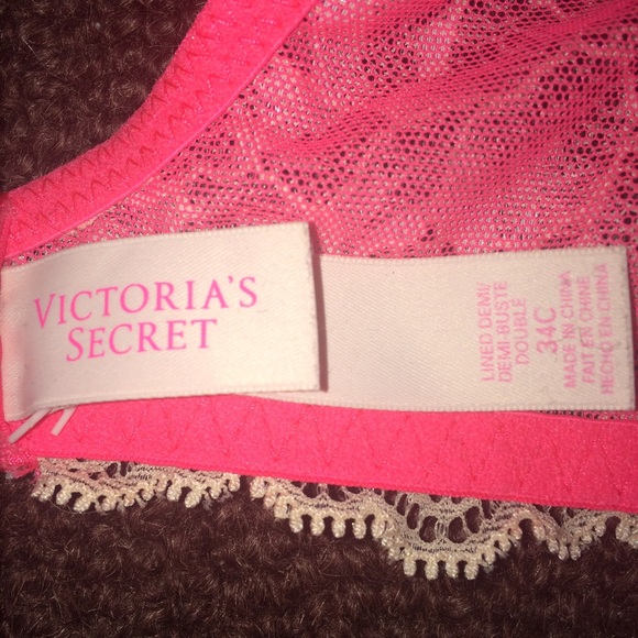 Victoria's Secret Padded Bra Pink - Picture 4 of 4