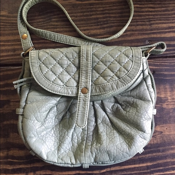 SALE: Kimchi Blue green purse 🍏🍏🍏