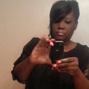 Meet your Posher, Denise