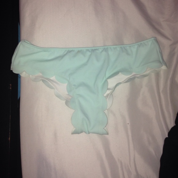 VS Scalloped Mint bikini bottoms