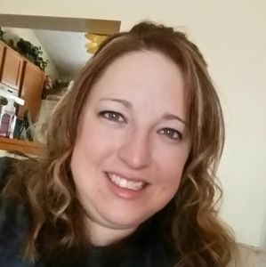 Meet your Posher, Briana